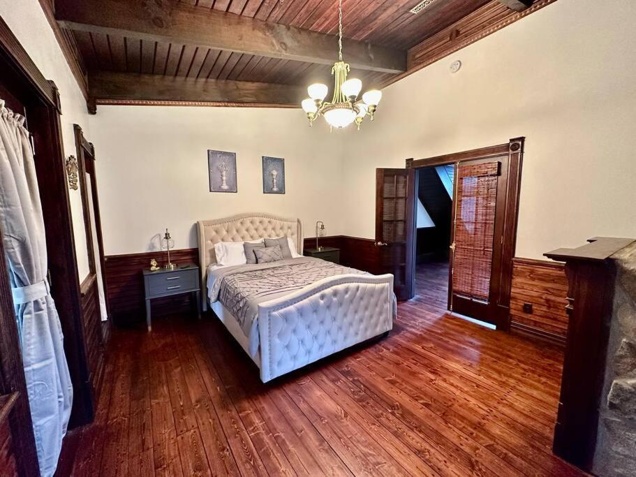 5 Bedroom Estate Near Casino And Downtown Bristol Extérieur photo